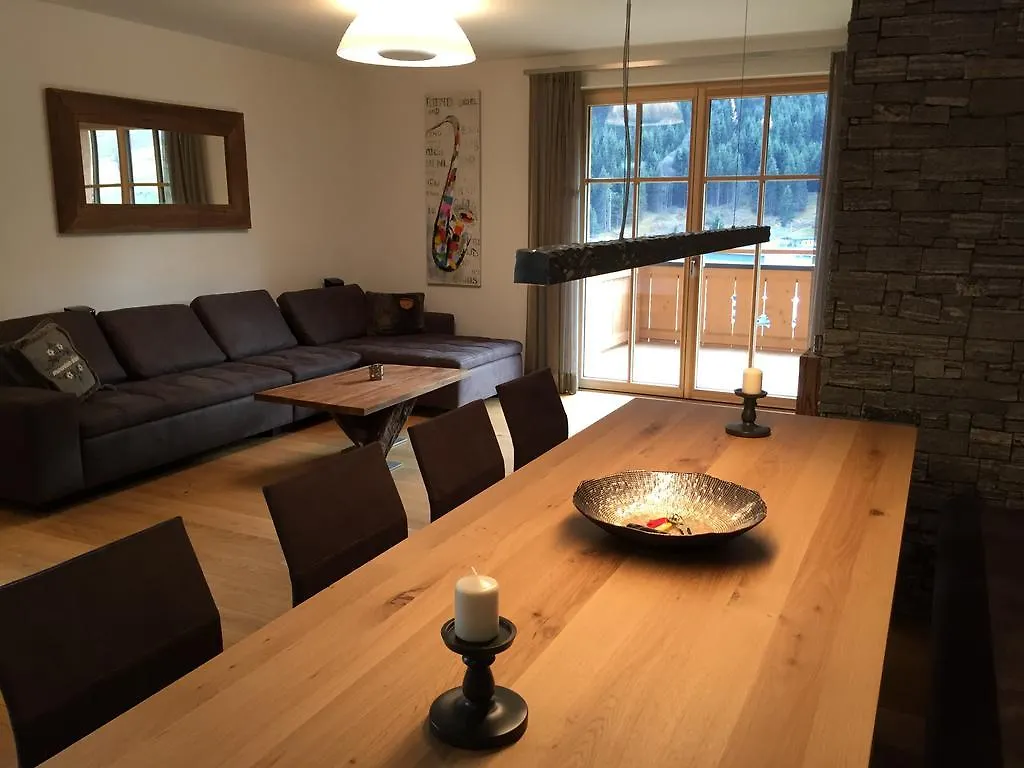 The Bear'S Lair Appartement Saalbach-Hinterglemm